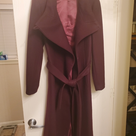 Kenneth Cole Asymmetrical Coat in beautiful Burgundy - Picture 2 of 12